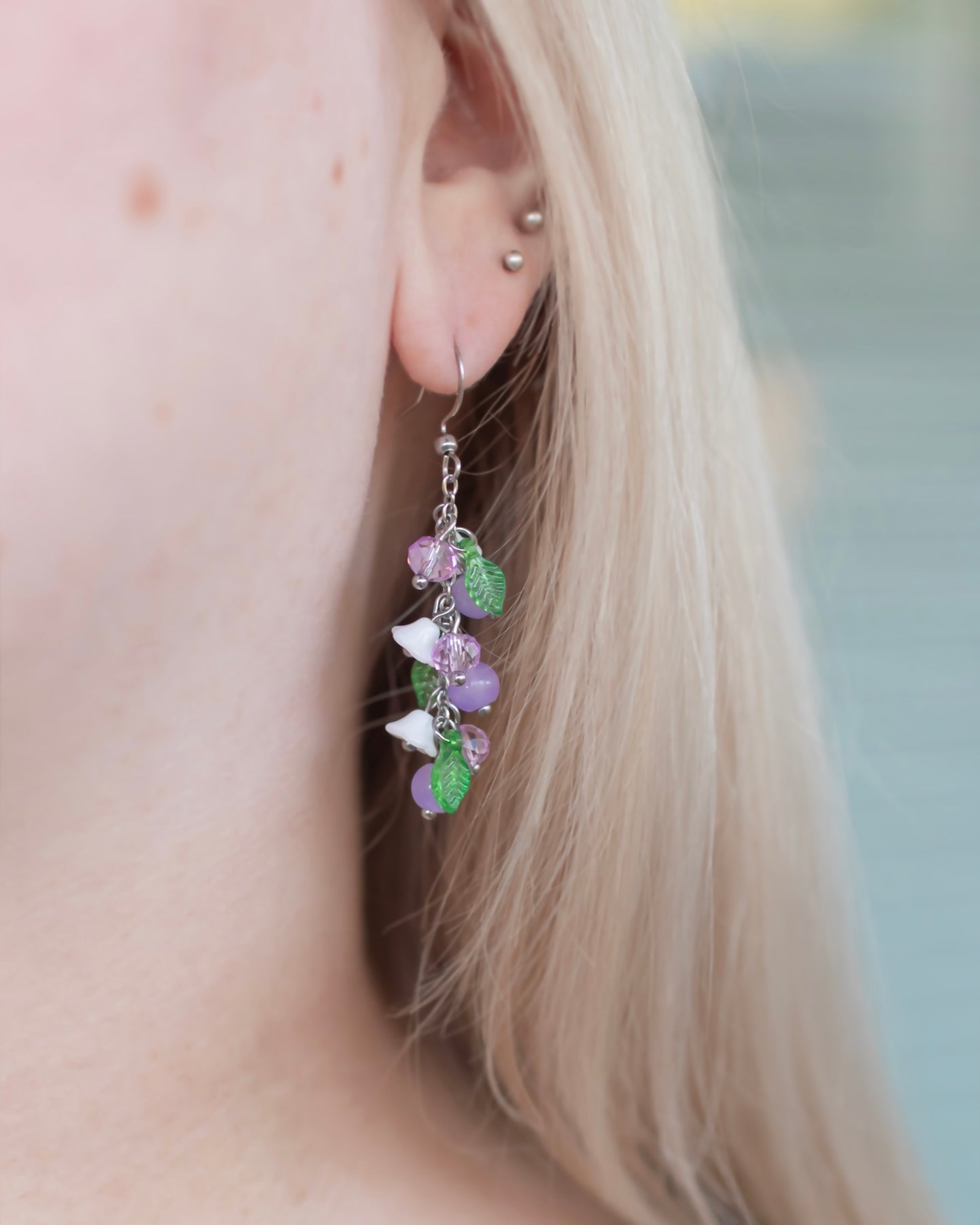 Jade-korvakorut, liila