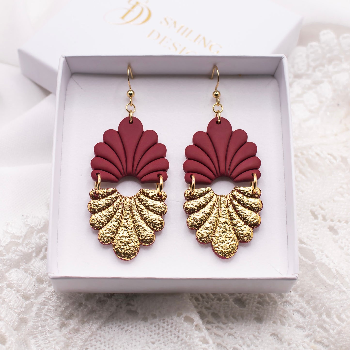 Madeline-korvakorut, viininpunainen