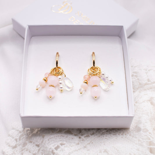 Claudia-korvakorut, ruusukvartsi