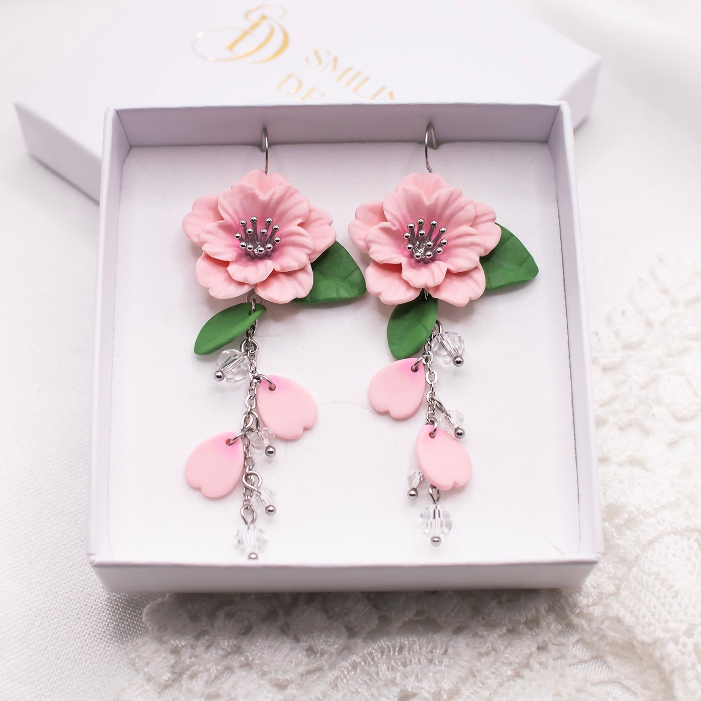 Sakura-korvakorut
