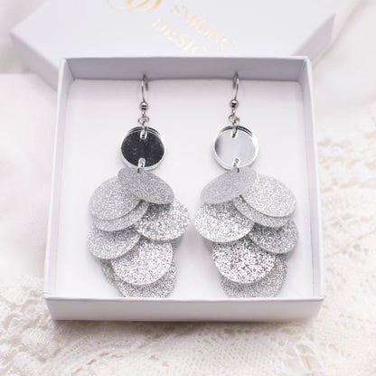 Serenity-korvakorut, hopea