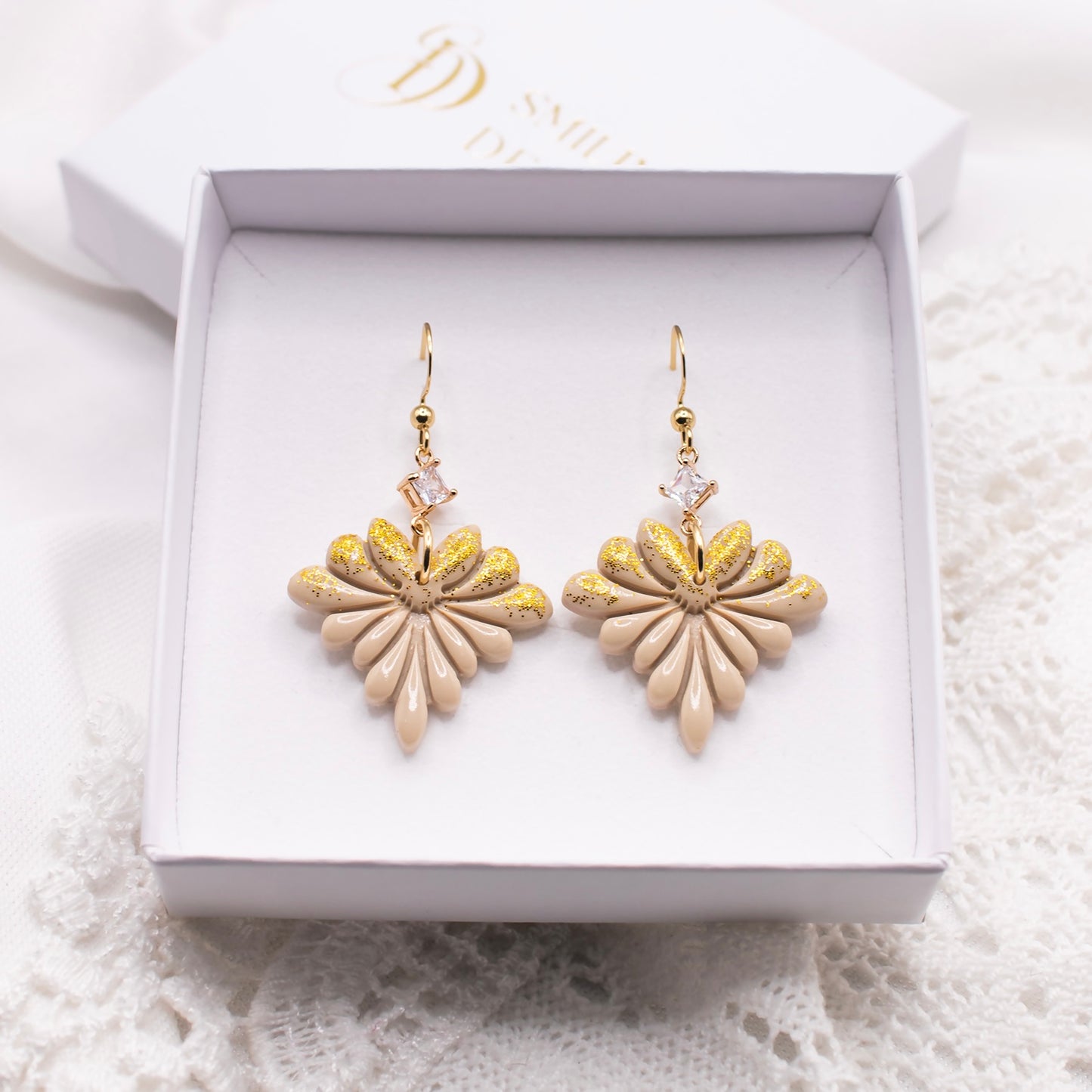 Vivian-korvakorut, beige