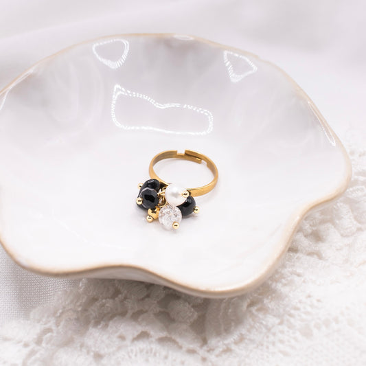 Grace-sormus, musta obsidiaani