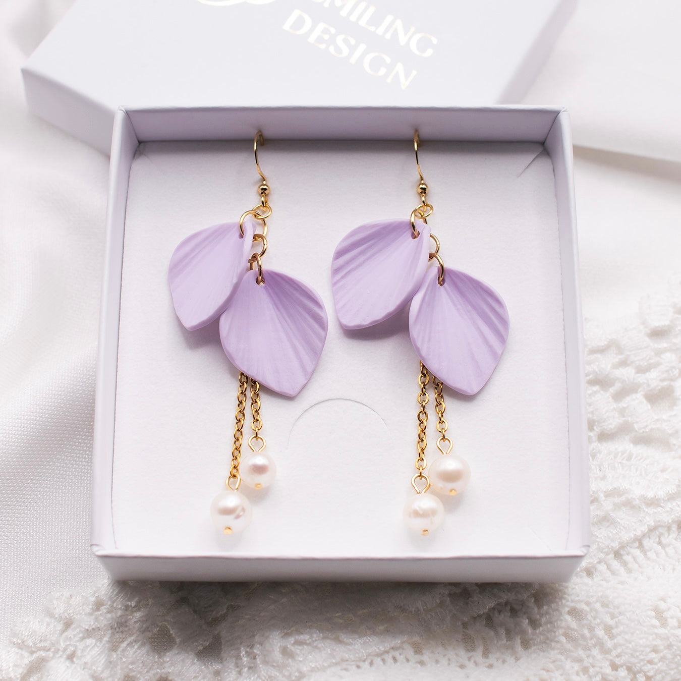 Ava-korvakorut, laventeli